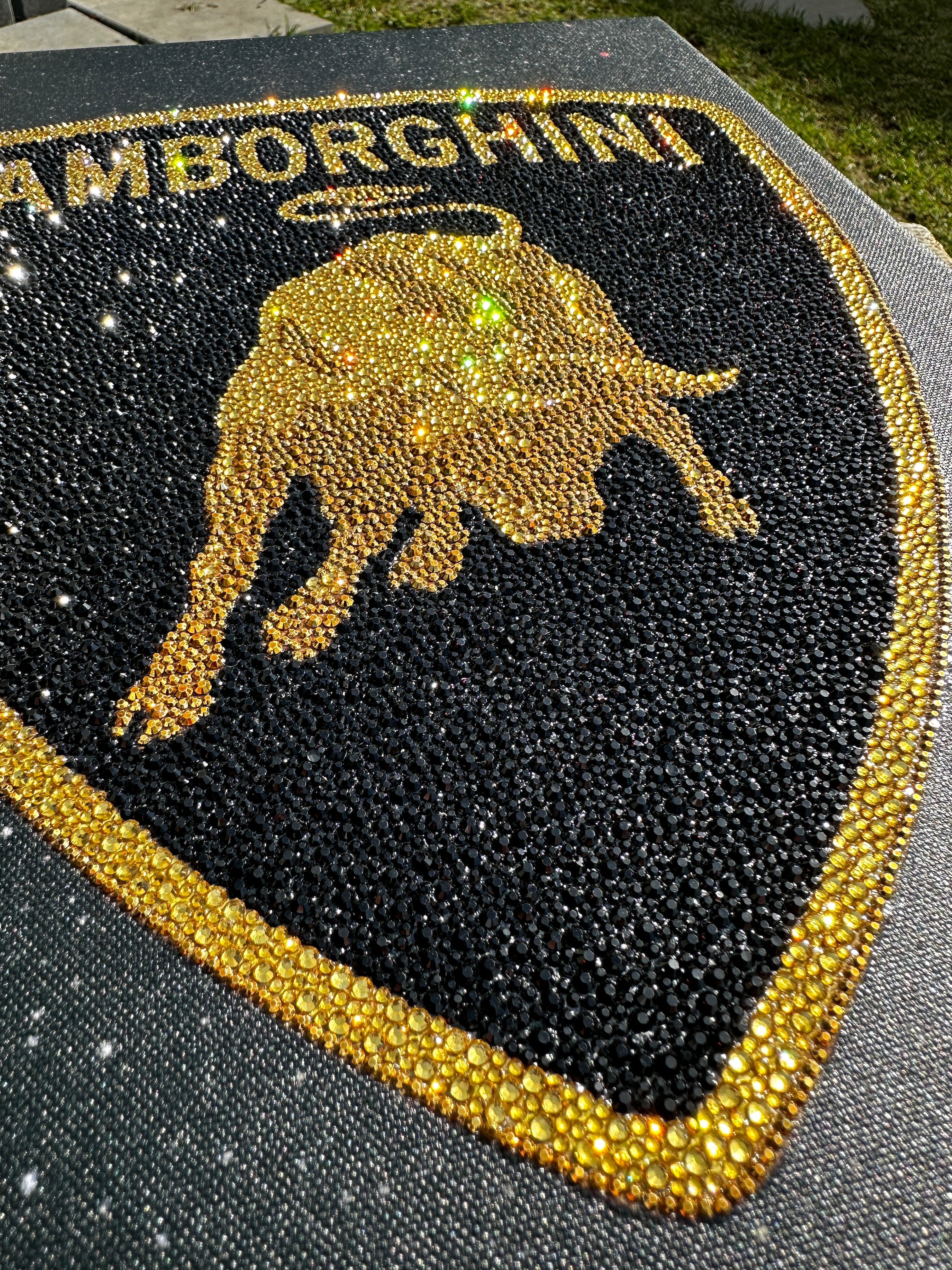 Logo Lamborghini