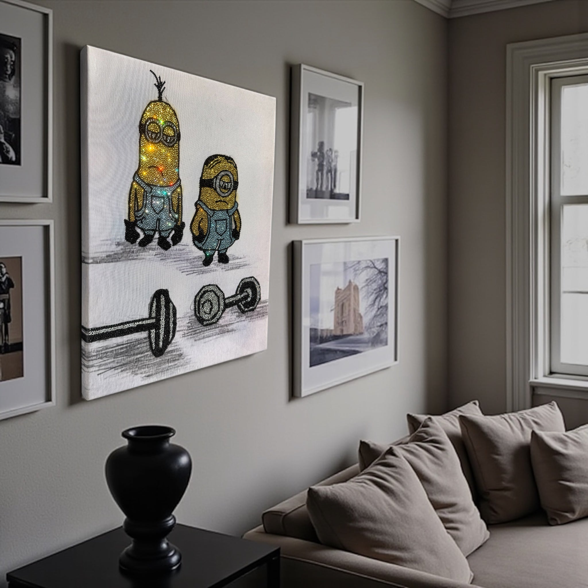 Minionki przed siłownią